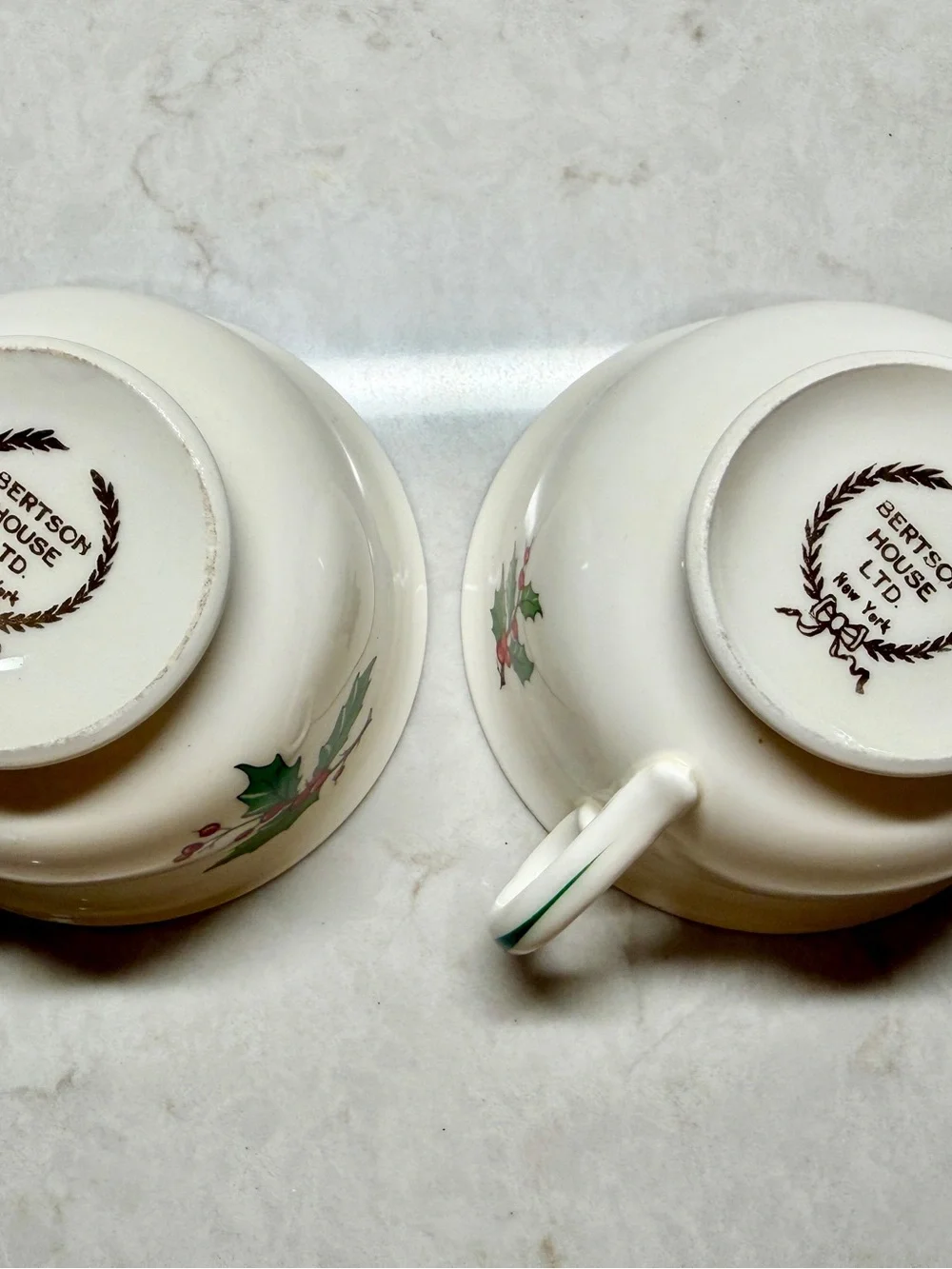 VINTAGE, BERTSON HOUSE LTD. (New York), HANDLED SOUP BOWL. SET /2